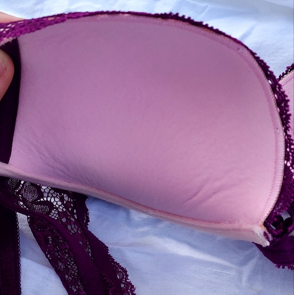 Victoria's Secret Women's Dream Angel's Push-up Plum Lace Bra - Picture 5 of 6